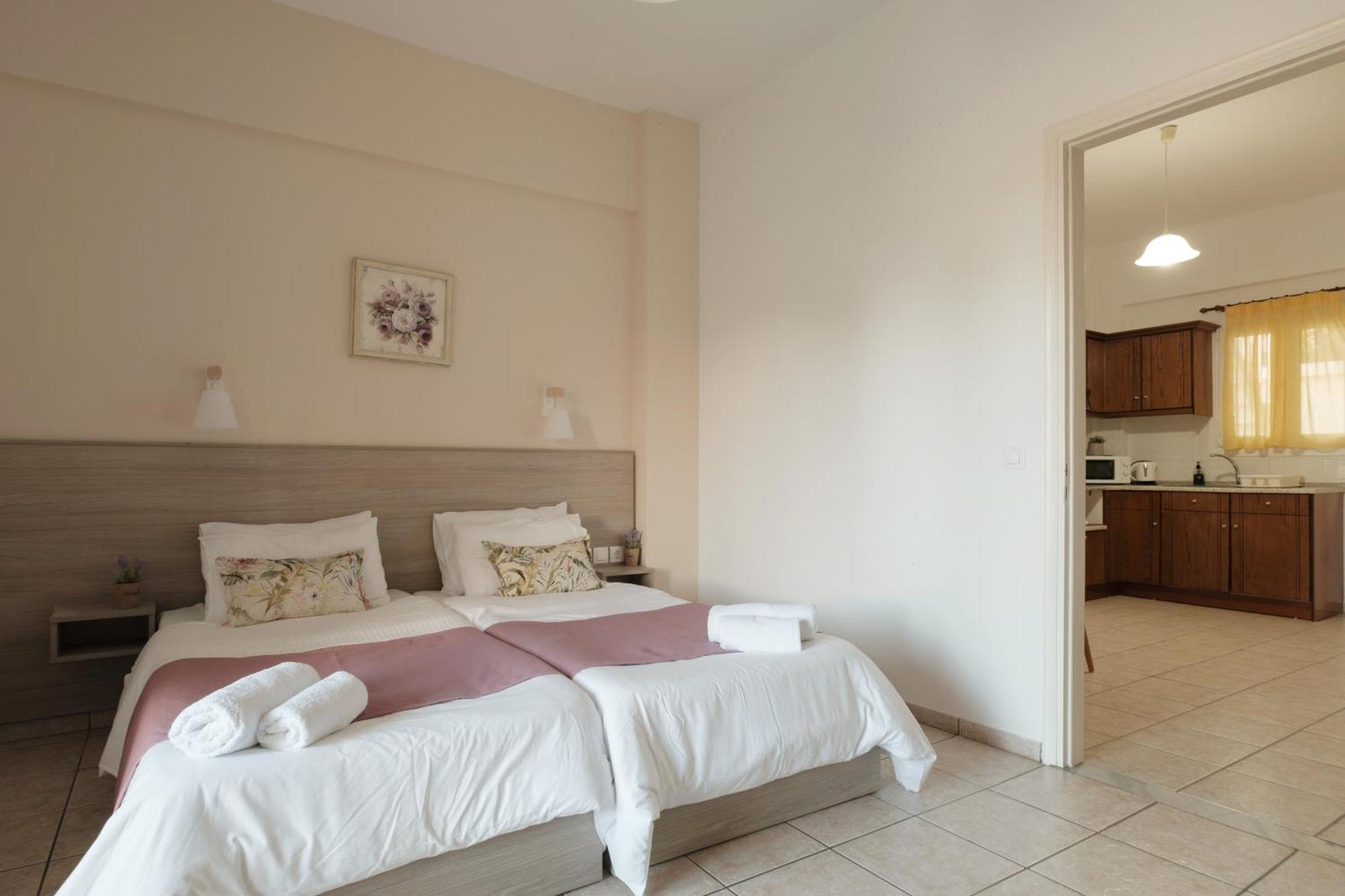 Tereza Apartments Acharavi  Exterior photo